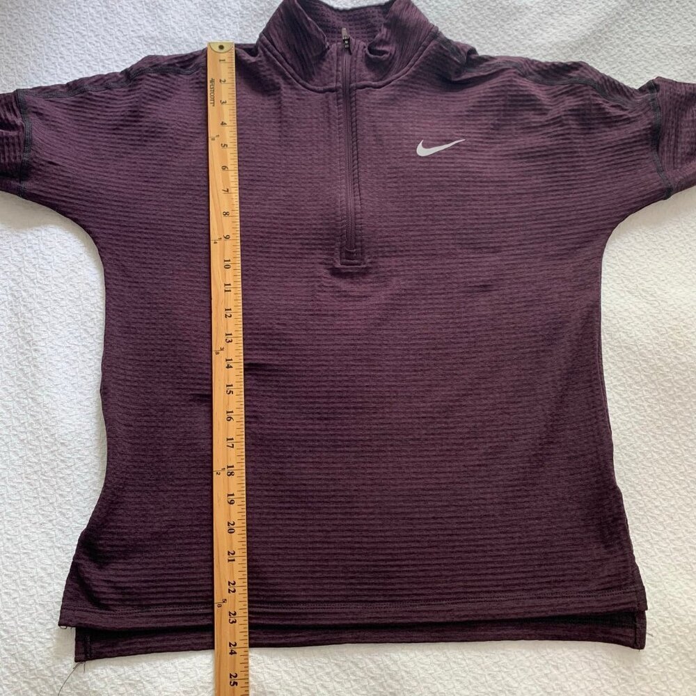 Nike Running Dri-Fit maroon long sleeve thumb holes lightweight sweatshirt - Picture 10 of 10